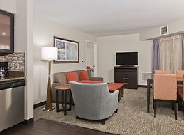 Staybridge Suites Charlotte Ballantyne by IHG