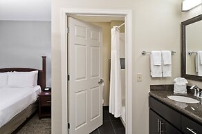 Staybridge Suites Charlotte Ballantyne by IHG