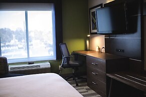 Holiday Inn Express & Suites Columbia-I-26 @ Harbison Blvd by IHG