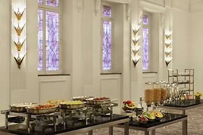 Hilton New Orleans/St. Charles Avenue