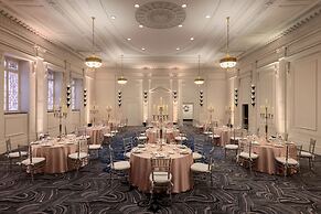 Hilton New Orleans/St. Charles Avenue