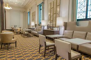 Hilton New Orleans/St. Charles Avenue