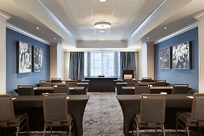 Hilton New Orleans/St. Charles Avenue