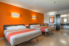 Motel 6 Anaheim Maingate
