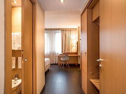 Mercure Eur Roma West