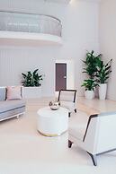 Cadillac Hotel & Beach Club, Autograph Collection