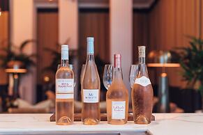 Cadillac Hotel & Beach Club, Autograph Collection