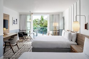 Cadillac Hotel & Beach Club, Autograph Collection