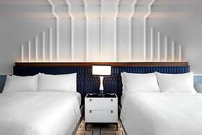 Cadillac Hotel & Beach Club, Autograph Collection