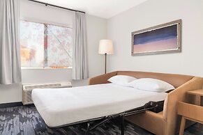 Fairfield Inn & Suites Saginaw