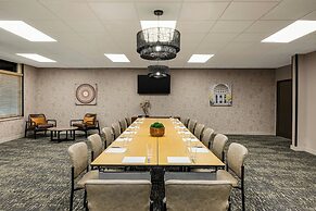 Four Points by Sheraton Columbus-Polaris