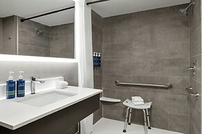 Four Points by Sheraton Columbus-Polaris