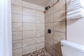 Hotel Jefe at Ojos Locos