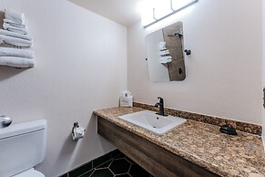 Hotel Jefe at Ojos Locos