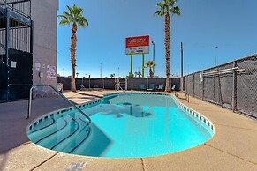 Hotel Jefe at Ojos Locos