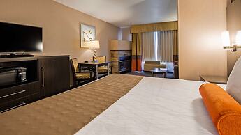 Best Western Plus Rama Inn & Suites