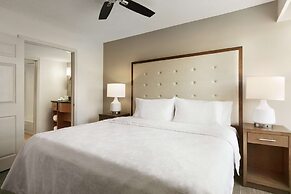 Homewood Suites by Hilton Kansas City-Airport