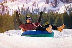 Harrah’s Lake Tahoe – A Caesars Rewards Destination