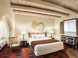 Sagebrush Inn & Suites