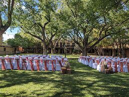 Sagebrush Inn & Suites