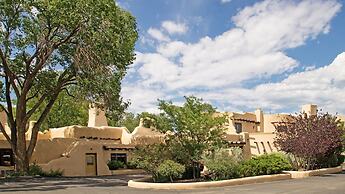 Sagebrush Inn & Suites