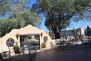 Sagebrush Inn & Suites