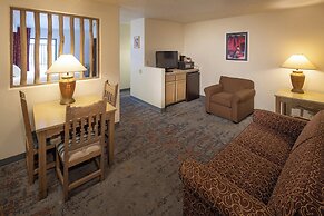 Sagebrush Inn & Suites