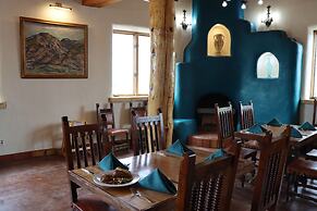 Sagebrush Inn & Suites