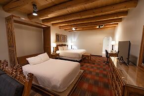 Sagebrush Inn & Suites