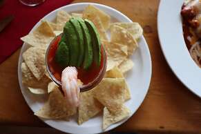 Sagebrush Inn & Suites