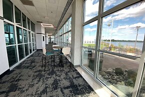 41 Lakefront Hotel, Trademark Collection By Wyndham