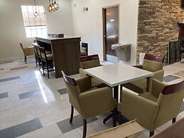 Clarion Pointe South Boston - Danville East