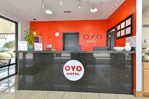 OYO Hotel Lake Park / Valdosta Area