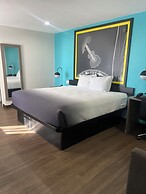 Super 8 by Wyndham Wichita Falls