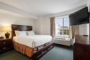 Charlevoix Inn & Suites SureStay Collection by Best Western