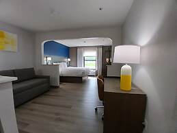 Comfort Inn Marion near Downtown & Blue Ridge PKWY