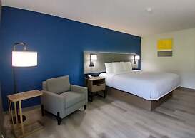 Comfort Inn Marion near Downtown & Blue Ridge PKWY