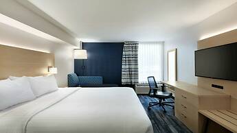 Holiday Inn Express Williamsbrg Busch Gardens Area by IHG