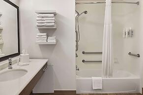 Hampton Inn Minneapolis NW Maple Grove