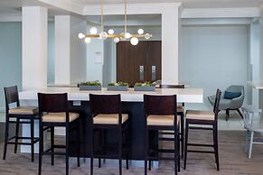 Courtyard by Marriott - Naples