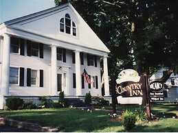 Sturbridge Country Inn