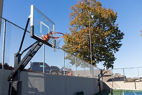 Pointe Royale Condominium Resort & Golf Course