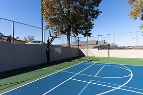 Pointe Royale Condominium Resort & Golf Course