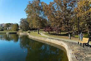 Pointe Royale Condominium Resort & Golf Course