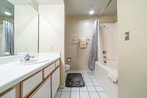 Pointe Royale Condominium Resort & Golf Course