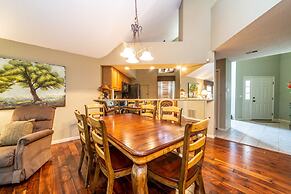 Pointe Royale Condominium Resort & Golf Course