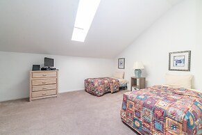 Pointe Royale Condominium Resort & Golf Course