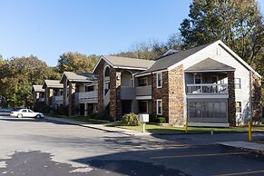 Pointe Royale Condominium Resort & Golf Course