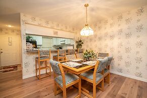 Pointe Royale Condominium Resort & Golf Course