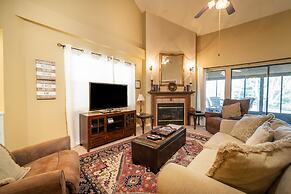 Pointe Royale Condominium Resort & Golf Course